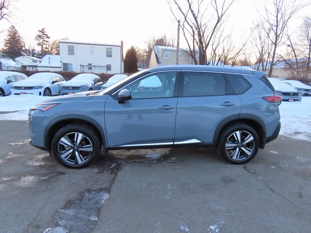 Thumbnail: 2023 Nissan Rogue - 3