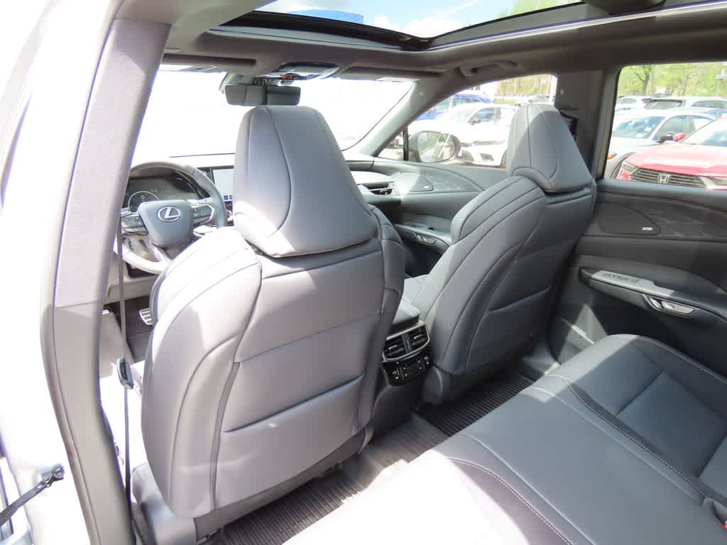Thumbnail: 2025 Lexus RX - 16