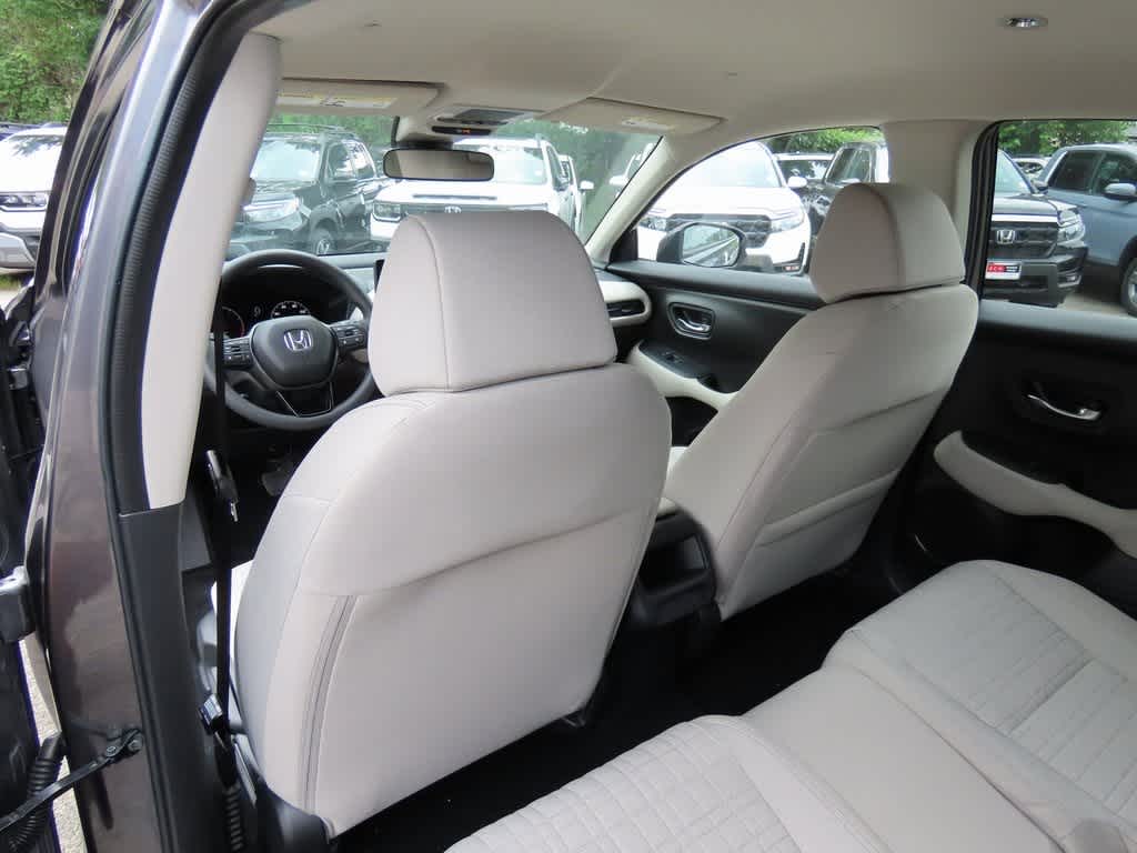 2026 Honda HR-V LX 14