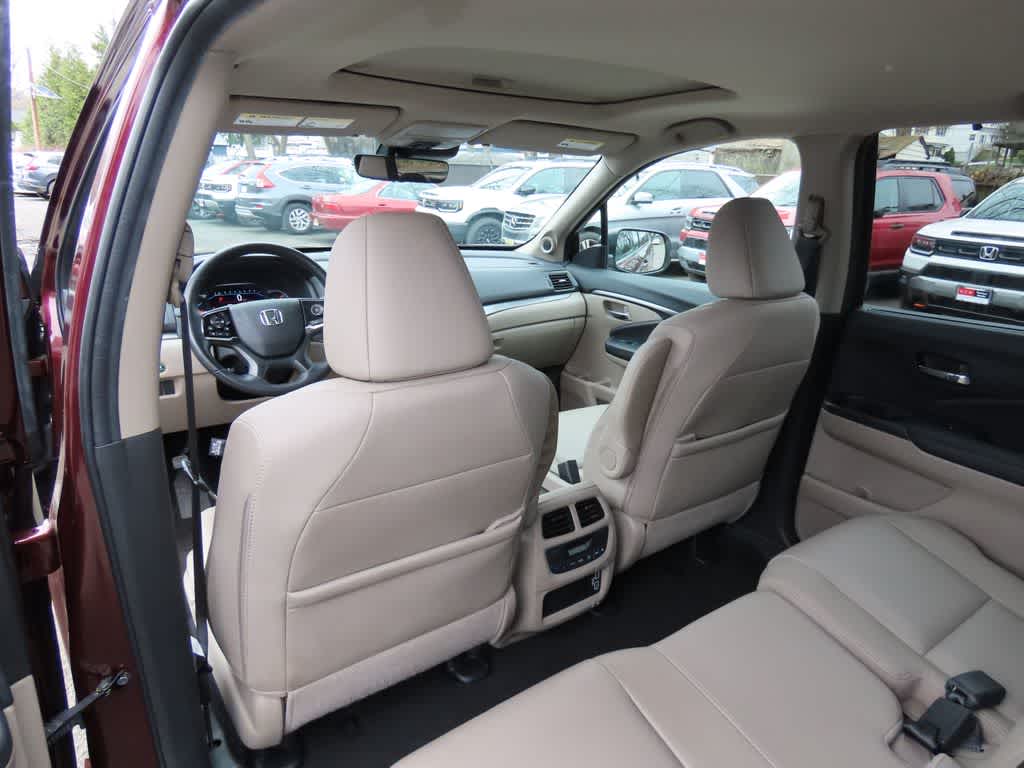 Thumbnail: 2022 Honda Pilot - 15