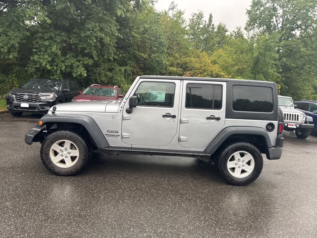 Thumbnail: 2015 Jeep Wrangler - 5