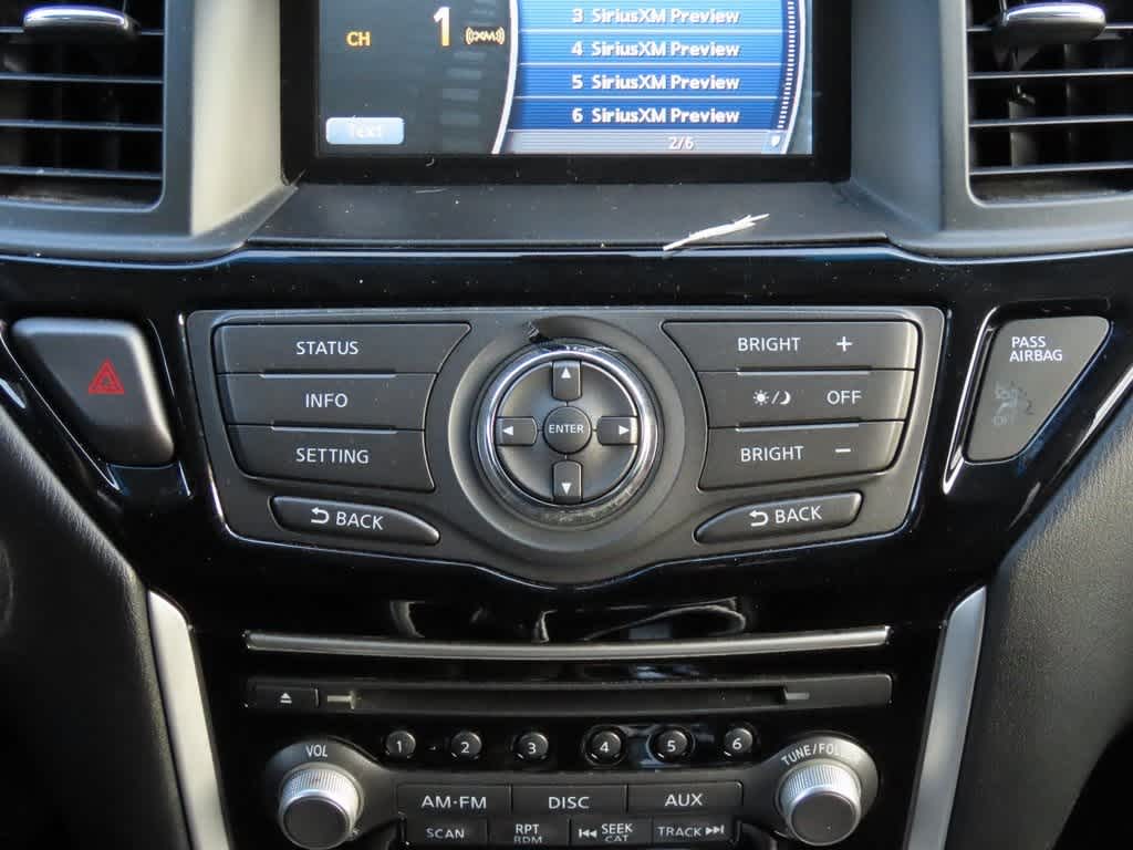 Thumbnail: 2016 Nissan Pathfinder - 20