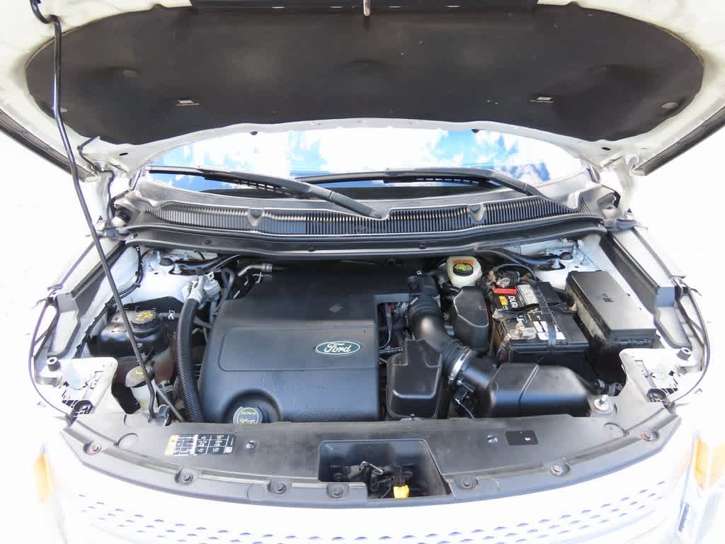Thumbnail: 2015 Ford Explorer - 11