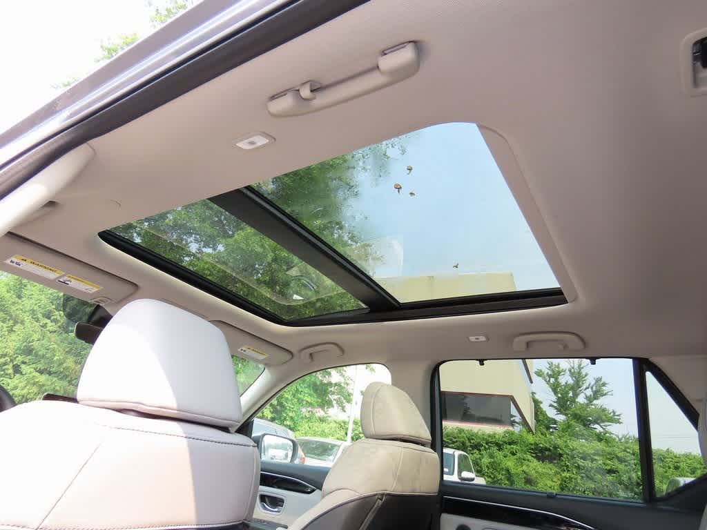 2025 Honda Pilot Touring 16