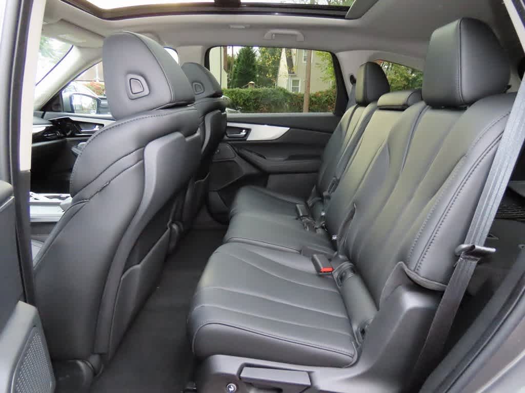 Thumbnail: 2025 Acura MDX - 13