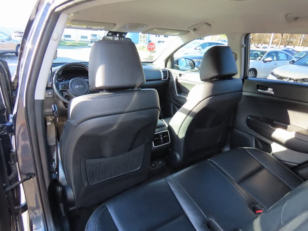 Thumbnail: 2017 Kia Sportage - 16