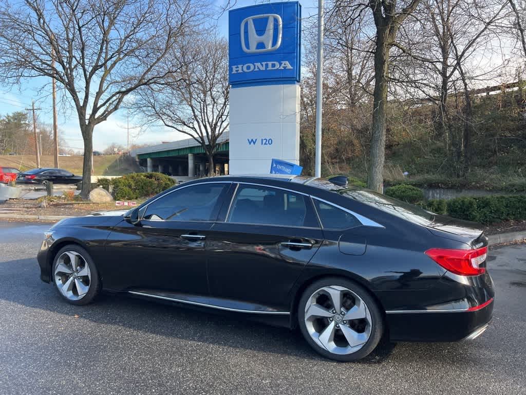 Thumbnail: 2019 Honda Accord - 12