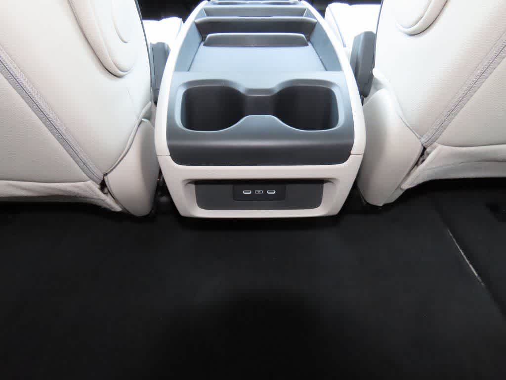 Thumbnail: 2026 Honda Odyssey - 27