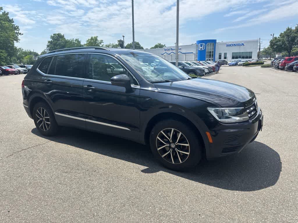 Thumbnail: 2021 Volkswagen Tiguan - 9