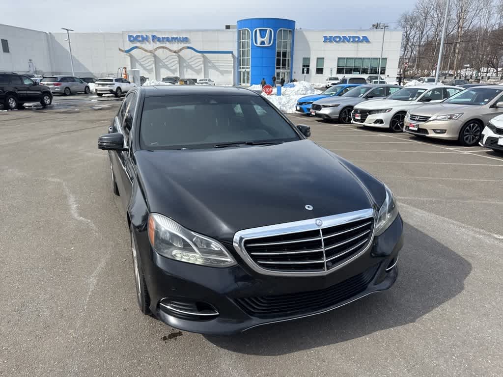 Thumbnail: 2015 Mercedes-Benz E-Class - 8