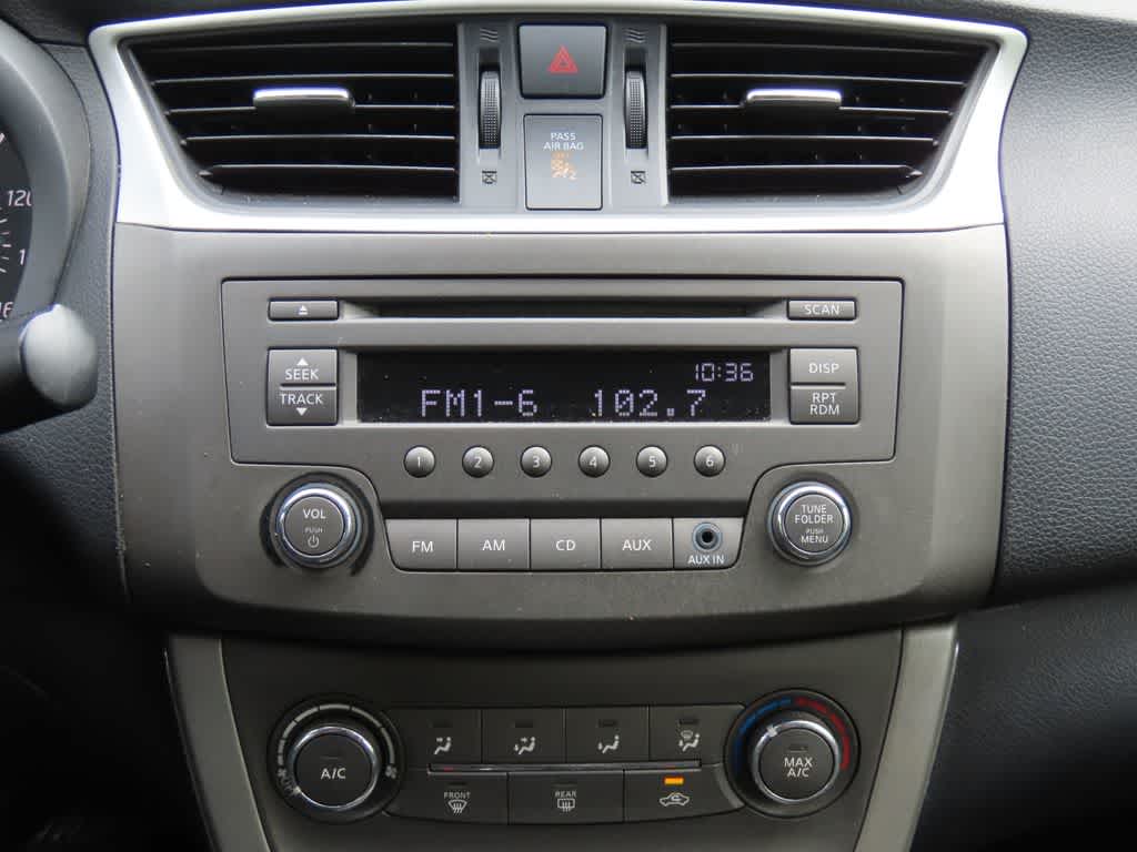 Thumbnail: 2014 Nissan Sentra - 19
