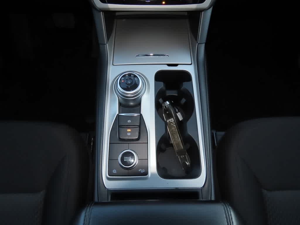 Thumbnail: 2022 Ford Explorer - 22