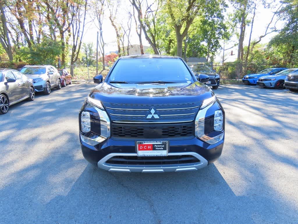 Thumbnail: 2024 Mitsubishi Outlander - 6