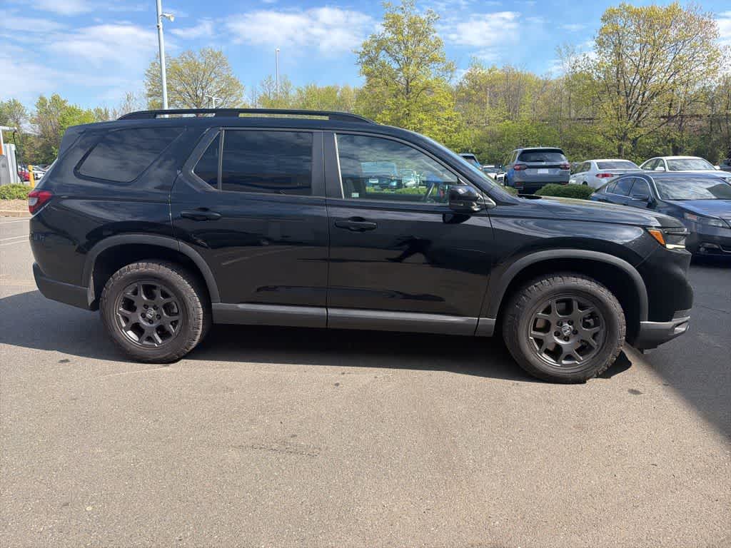 Thumbnail: 2023 Honda Pilot - 10