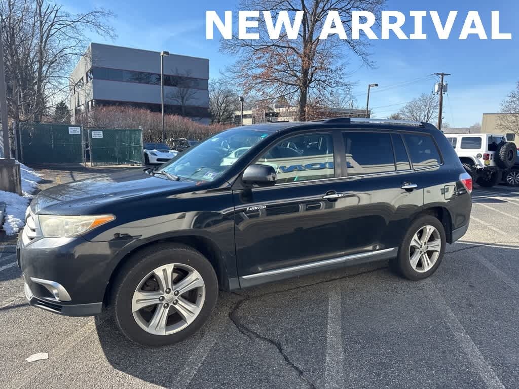 Used 2011 Toyota Highlander Limited V6 SUV