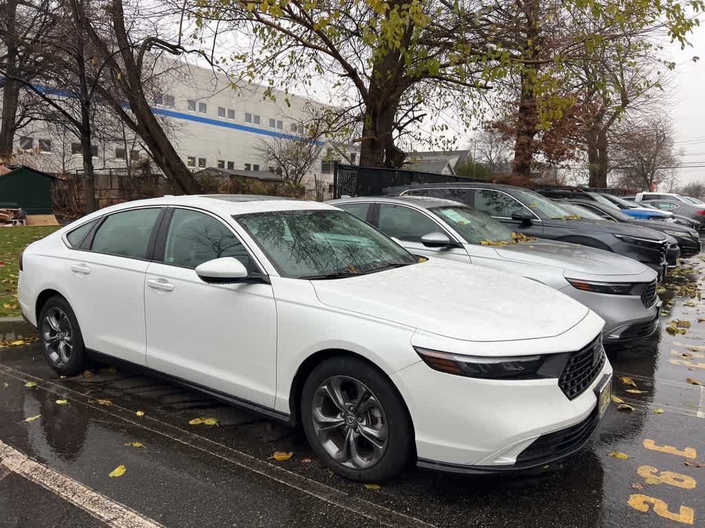 Thumbnail: 2023 Honda Accord - 3