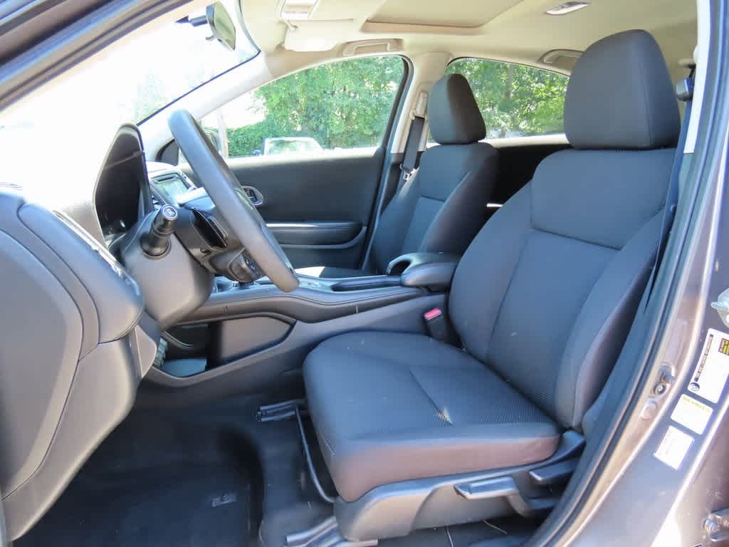 Thumbnail: 2016 Honda HR-V - 12