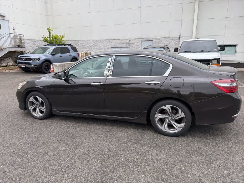 Thumbnail: 2017 Honda Accord - 6