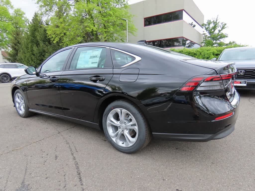 2025 Honda Accord LX 4