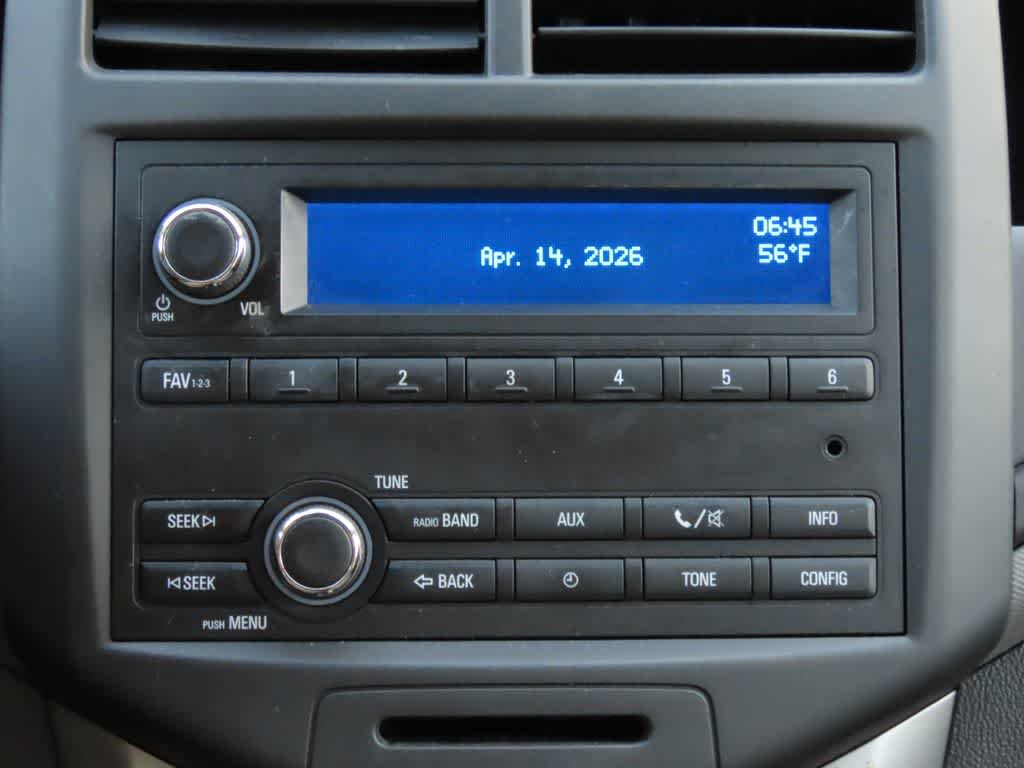 Thumbnail: 2013 Chevrolet Sonic - 17