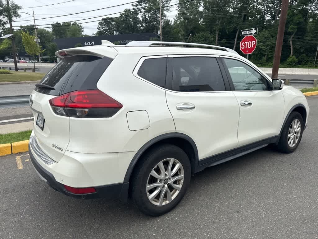 Thumbnail: 2020 Nissan Rogue - 11