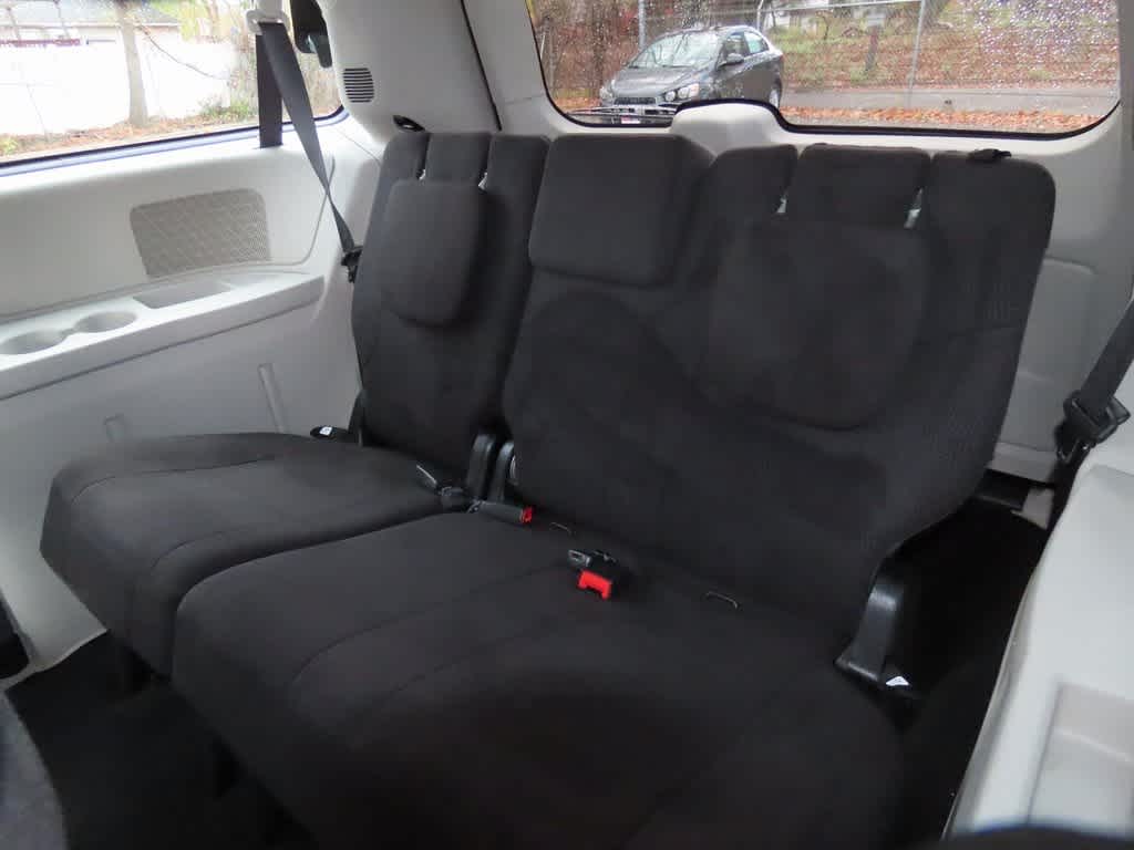 Thumbnail: 2013 Dodge Grand Caravan - 14