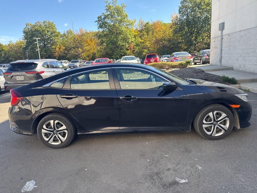 Thumbnail: 2016 Honda Civic - 7