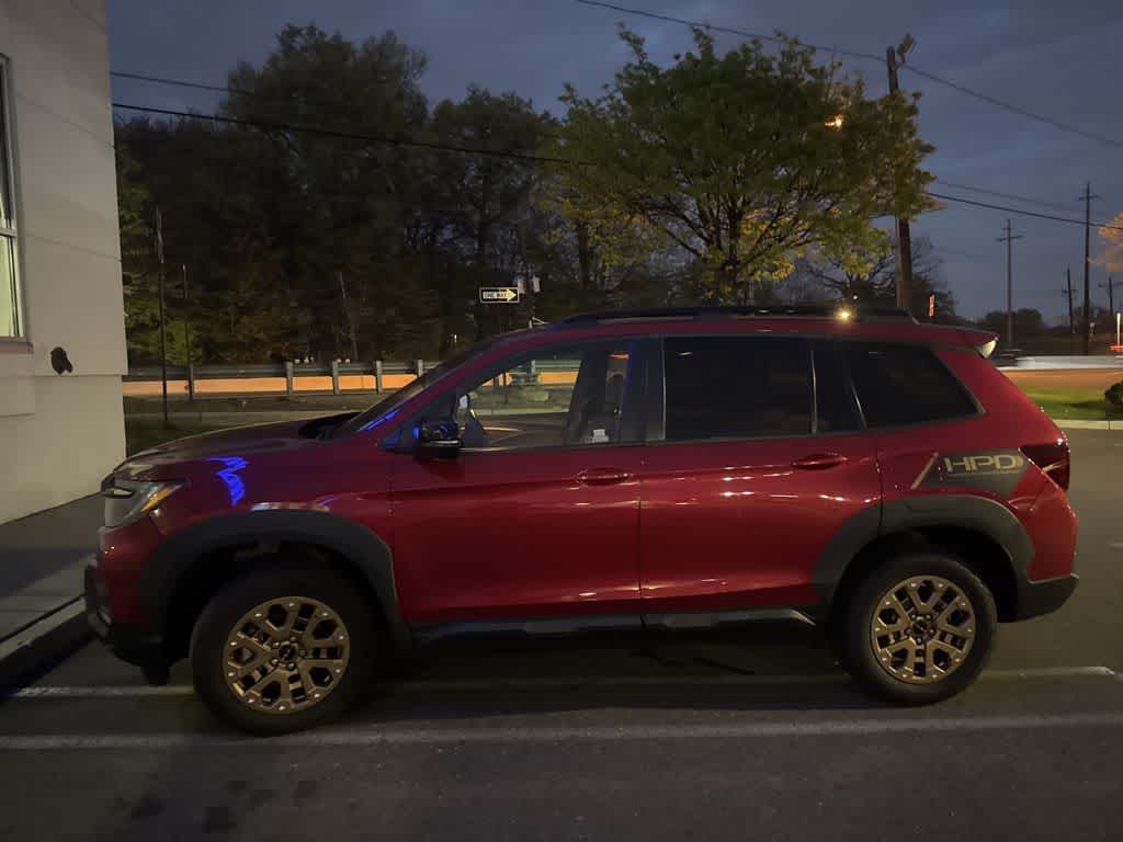 2023 Honda Passport 3.5 TrailSport 4WD Auto's photo