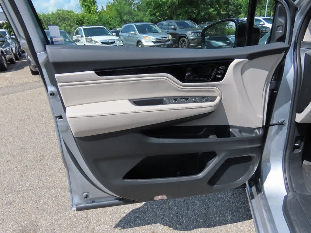 Thumbnail: 2026 Honda Odyssey - 18