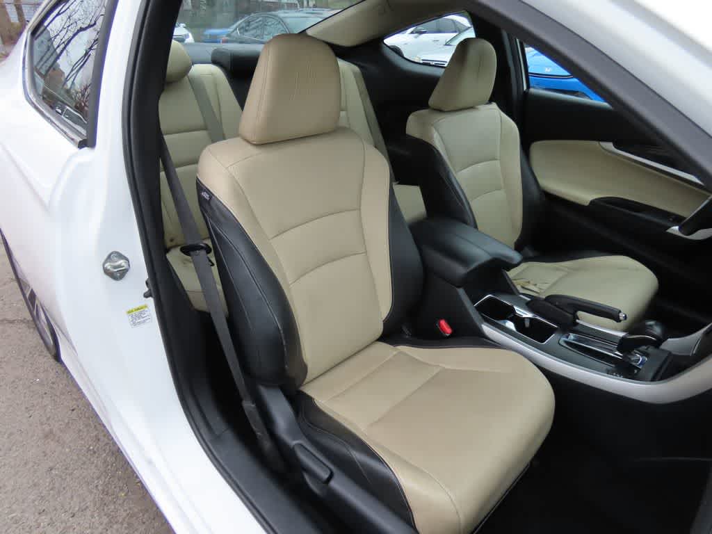 Thumbnail: 2015 Honda Accord - 14