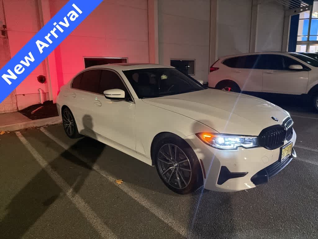 Thumbnail: 2021 BMW 3 Series - 1