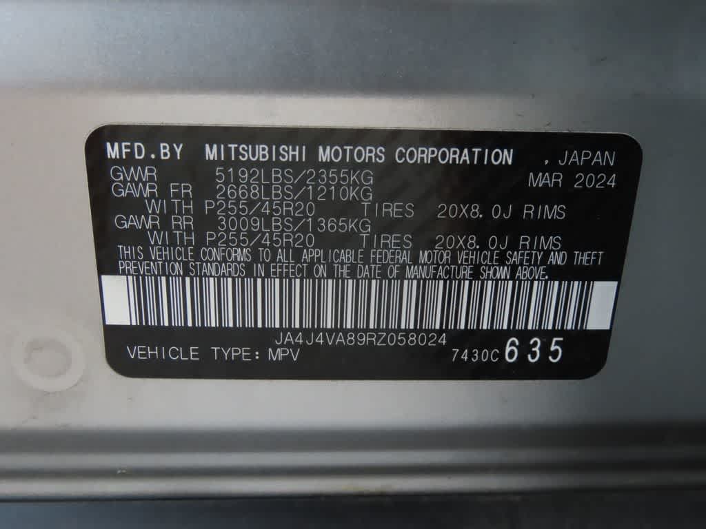 Thumbnail: 2024 Mitsubishi Outlander - 29