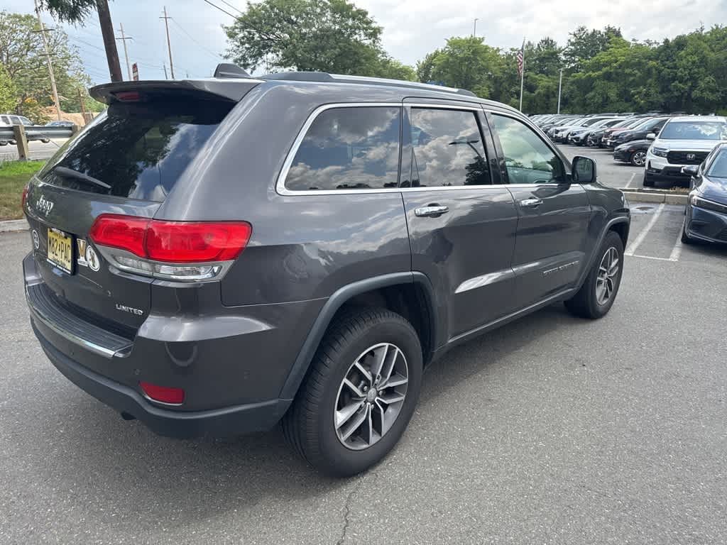 Thumbnail: 2018 Jeep Grand Cherokee - 10