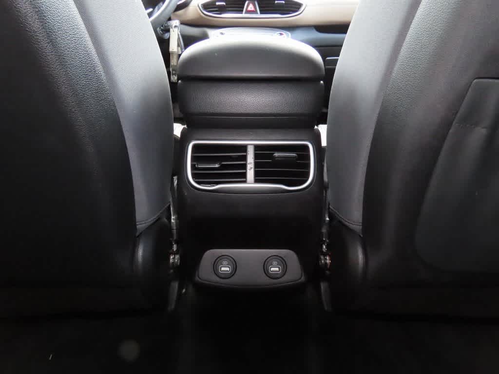 Thumbnail: 2022 Hyundai Santa Fe - 23