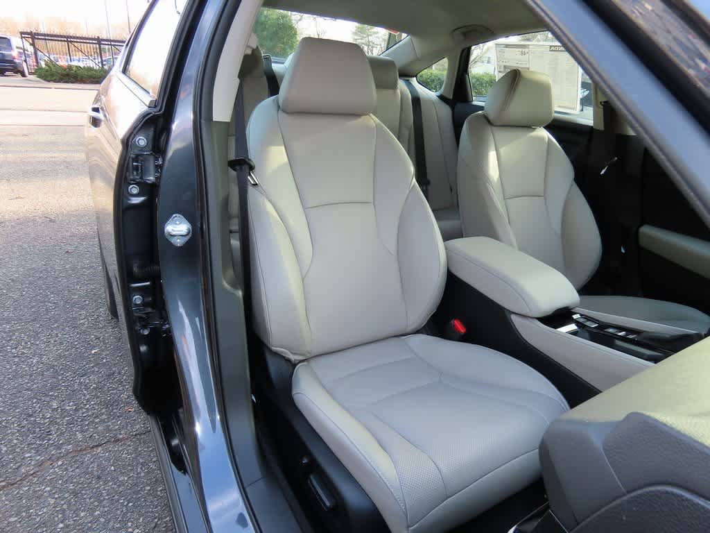 2025 Honda Accord EX-L 15