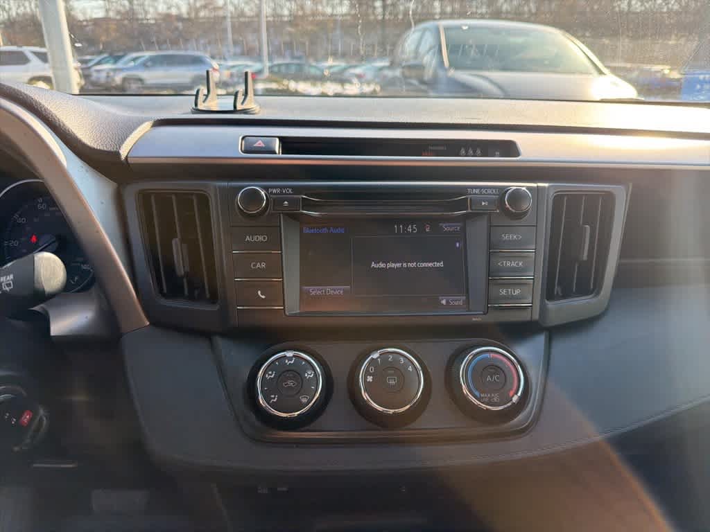 Thumbnail: 2018 Toyota RAV4 - 26