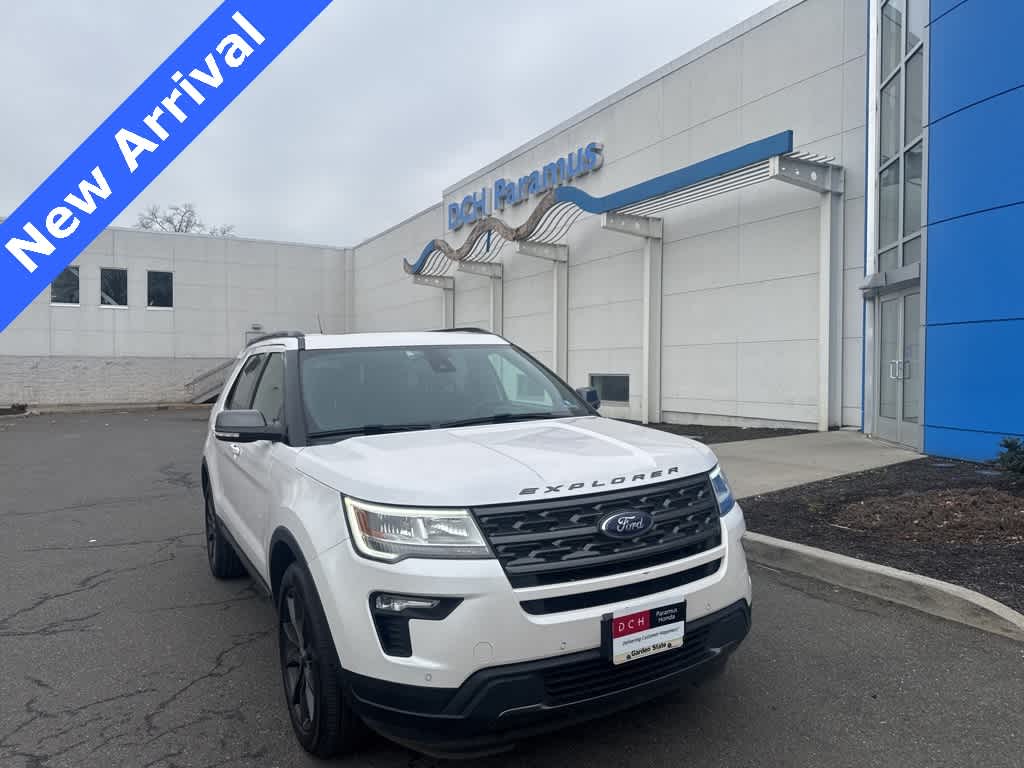Thumbnail: 2018 Ford Explorer - 1