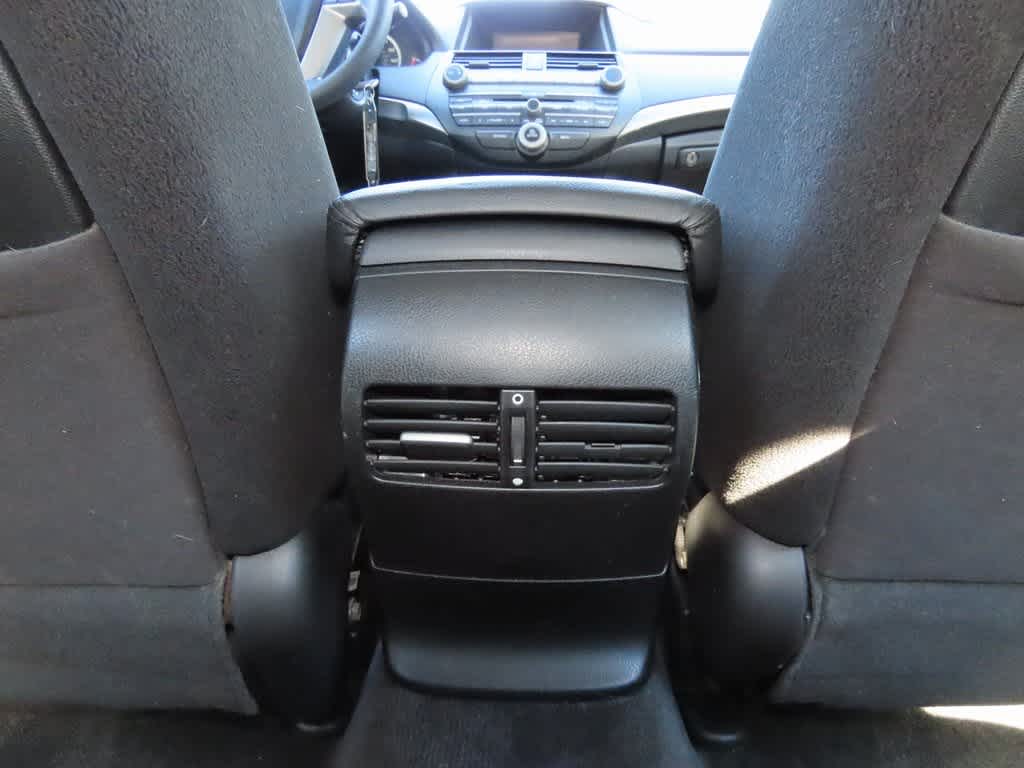 Thumbnail: 2010 Honda Accord - 19