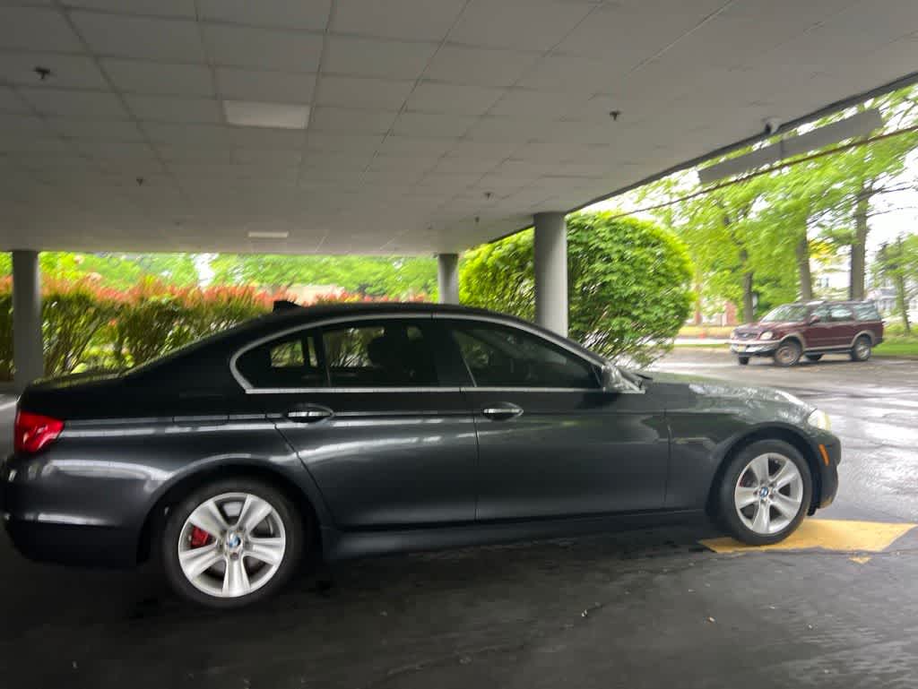 Thumbnail: 2013 BMW 5 Series - 19