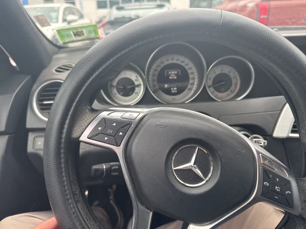Thumbnail: 2014 Mercedes-Benz C-Class - 7