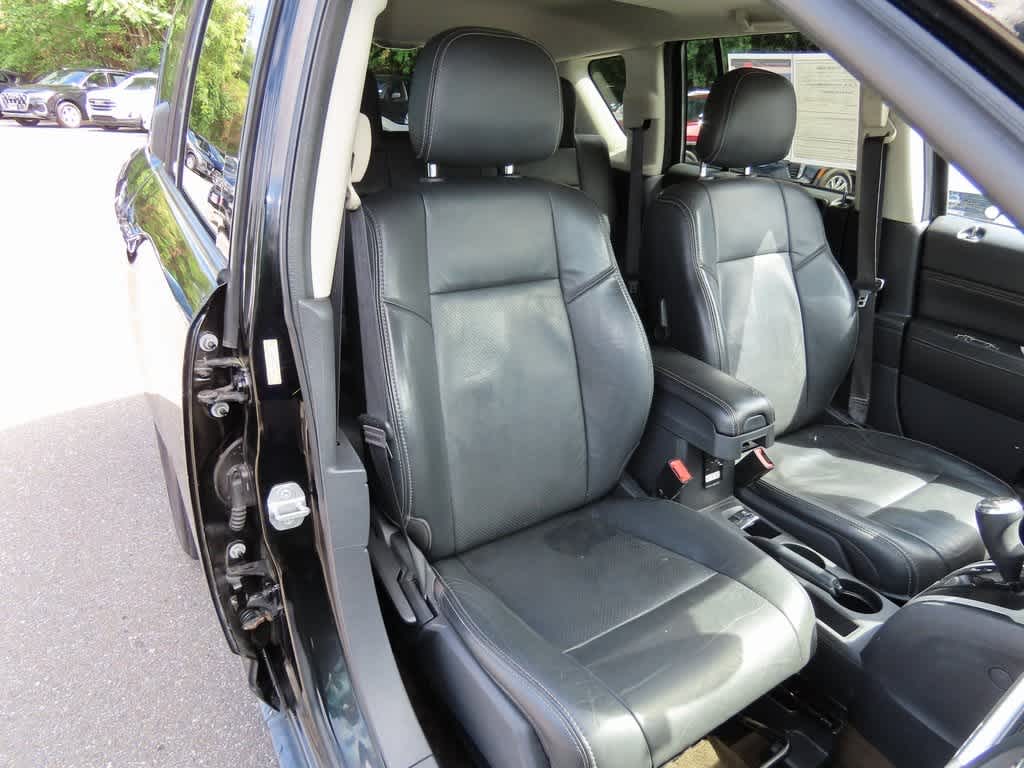 Thumbnail: 2017 Jeep Compass - 18