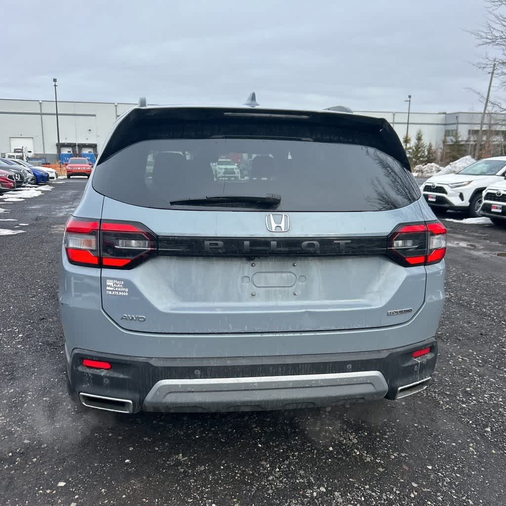 Thumbnail: 2023 Honda Pilot - 4