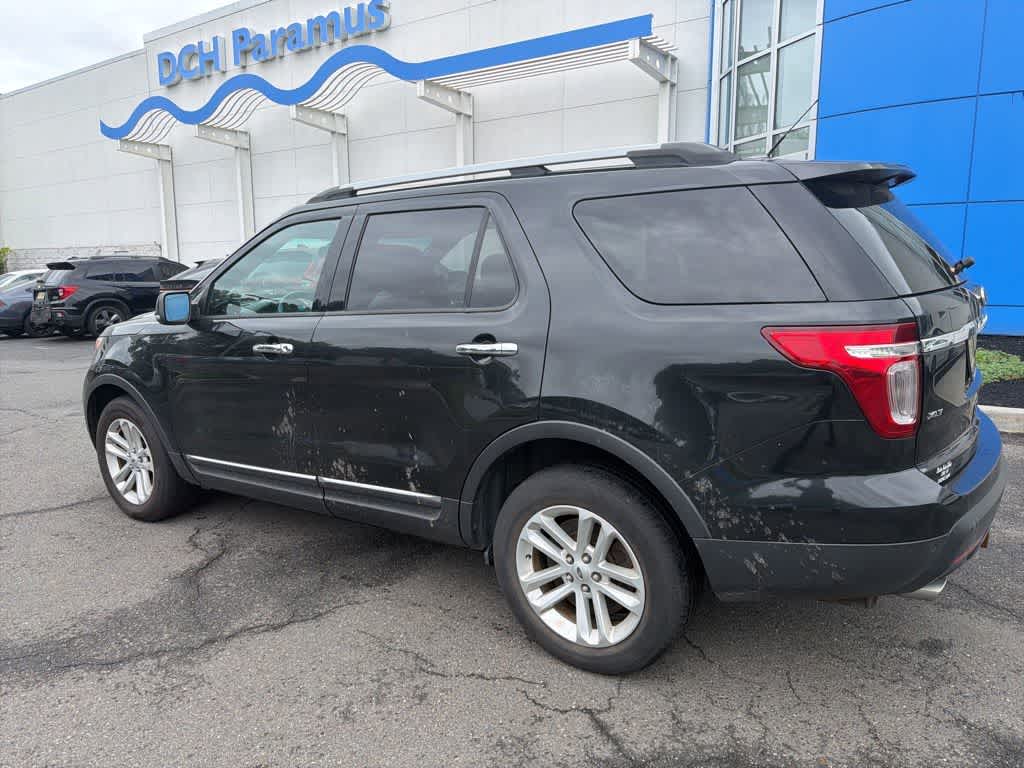 Thumbnail: 2015 Ford Explorer - 9