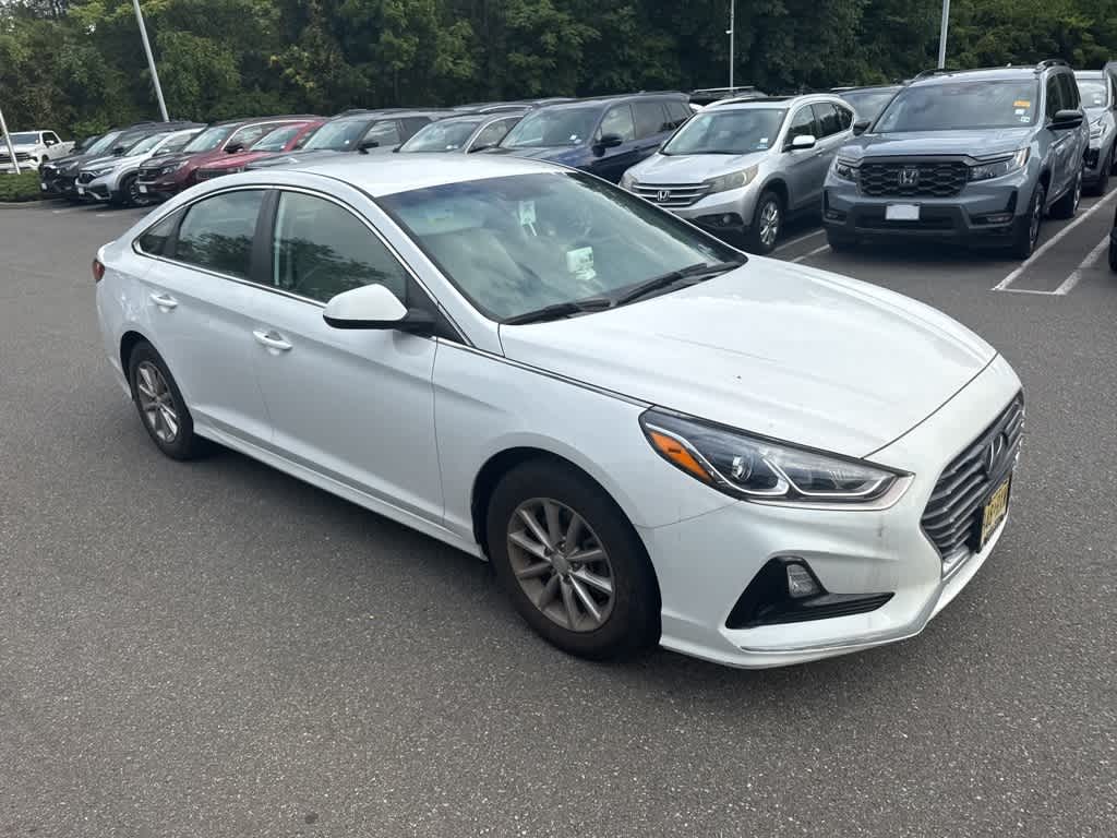 Thumbnail: 2019 Hyundai Sonata - 6