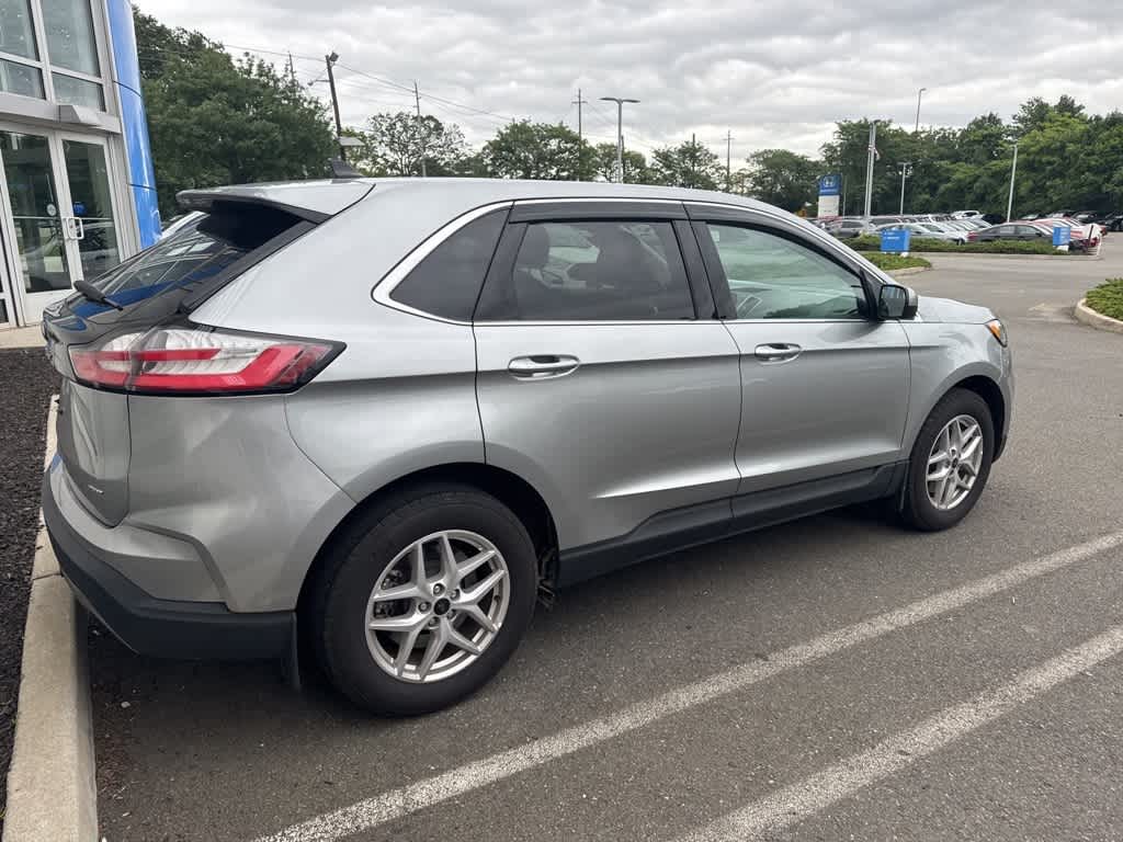 Thumbnail: 2023 Ford Edge - 16
