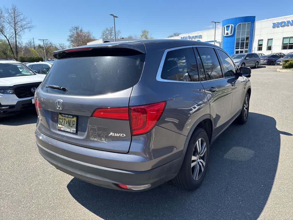 Thumbnail: 2018 Honda Pilot - 12