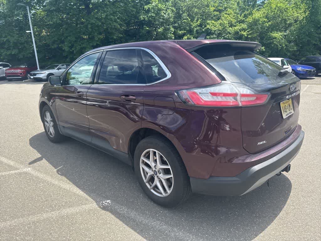 Thumbnail: 2021 Ford Edge - 18