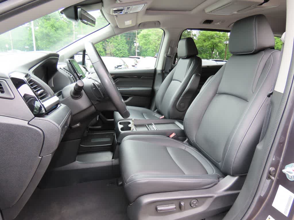 Thumbnail: 2023 Honda Odyssey - 13