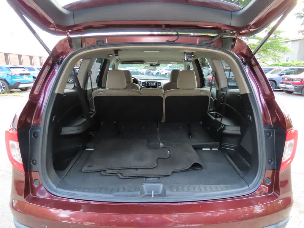 Thumbnail: 2019 Honda Pilot - 12