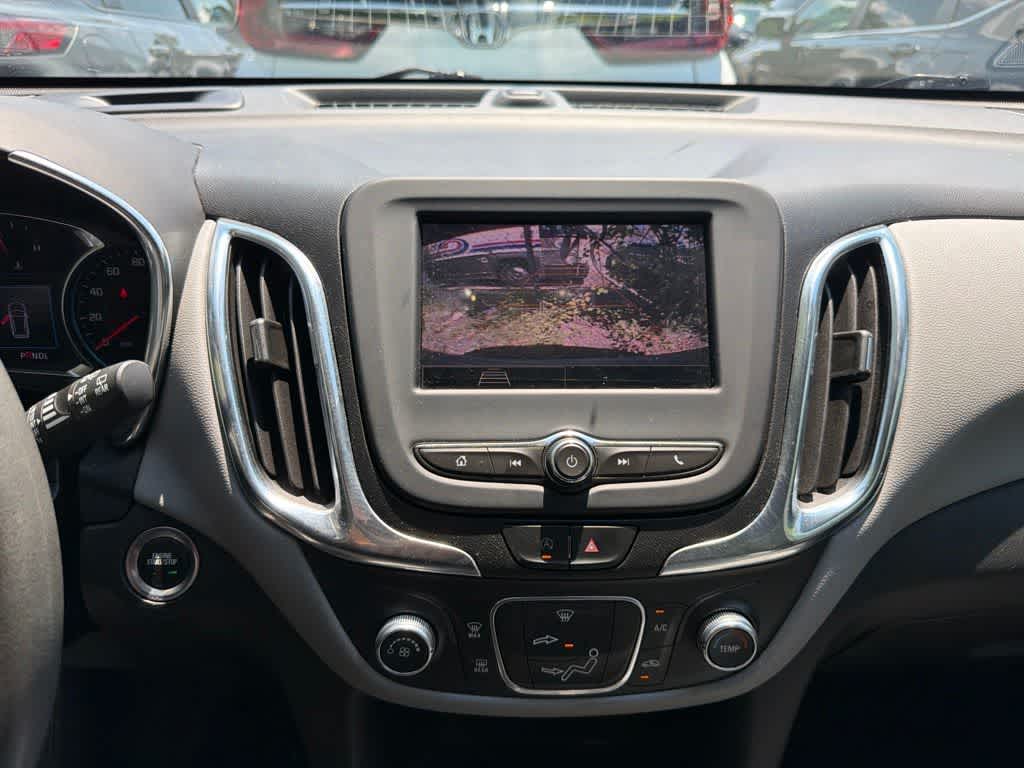 Thumbnail: 2022 Chevrolet Equinox - 8